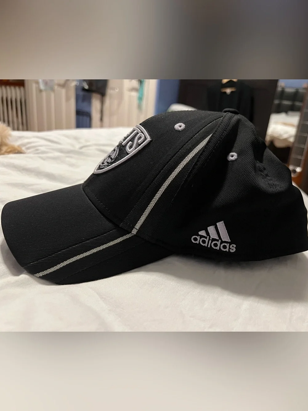 adidas Mens Fitmax 70 Black White Brooklyn Nets Embroidered Logo Cap Hat L/XL